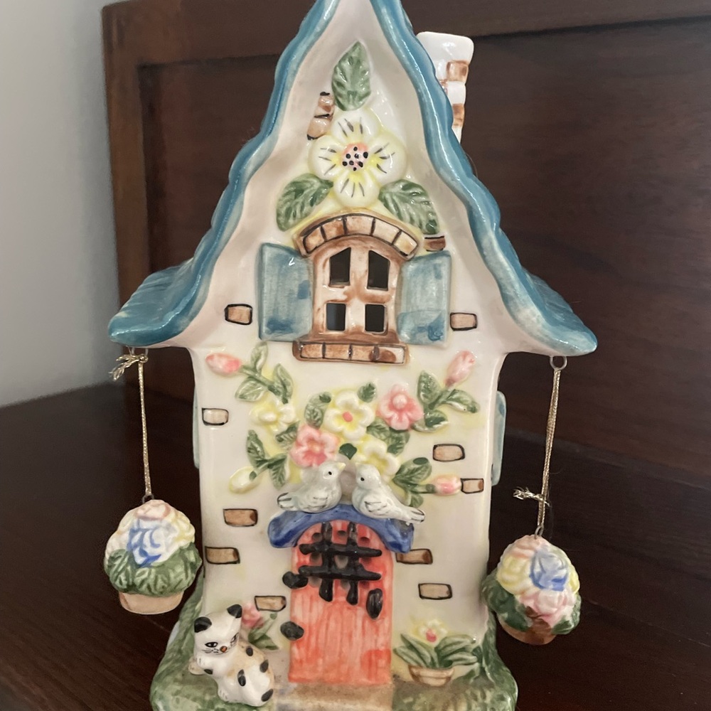 Charming Ceramic Cottage Figurine